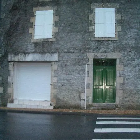 Le Lion D'or Saint-Laurent-de-Céris